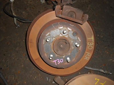Лот: 20898259. Фото: 1. Ступица Nissan X-Trail T30 QR20DE... Двигатель и элементы двигателя