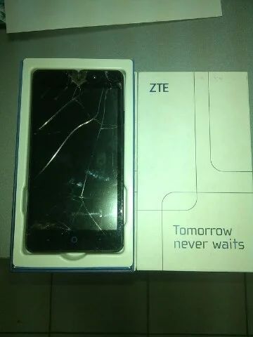 Лот: 7941639. Фото: 1. Смартфон Zte Blade V2 lite. Смартфоны