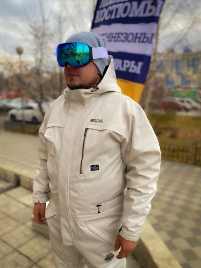 Лот: 18219146. Фото: 1. Комбинезон горнолыжный\сноубордический... Верхняя одежда