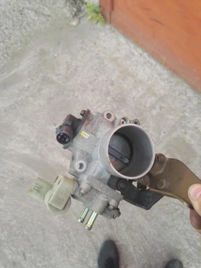Лот: 9838553. Фото: 1. дроссельная заслонка honda d16a. Двигатель и элементы двигателя
