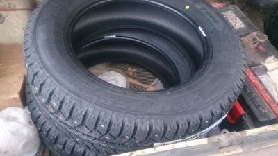 Лот: 10369380. Фото: 1. шины Bridgestone ice cruize 7000... Шины
