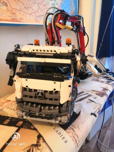 Лот: 15264471. Фото: 1. Lego Technic 42043 погрузчик. Конструкторы