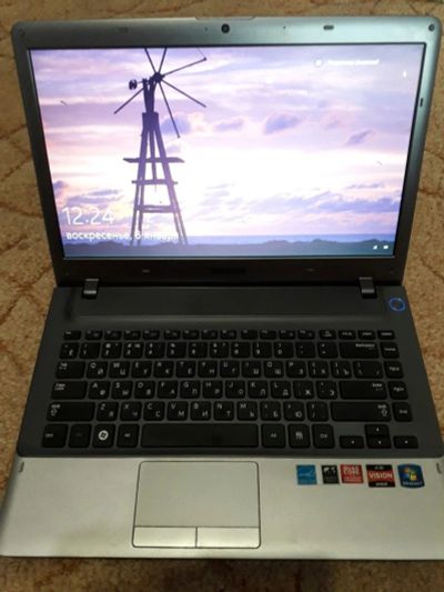 Лот: 8848022. Фото: 1. Samsung np355v4c. Мощный ноутбук... Ноутбуки