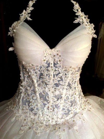Лот: 5510763. Фото: 1. Свадебное платье с полупрозрачным... Свадебные платья