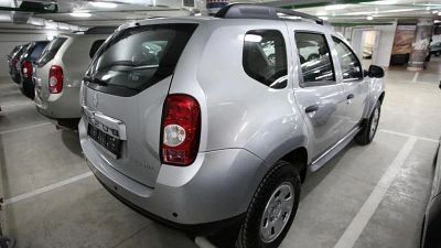 Лот: 9747960. Фото: 1. Бампер передний Renault Duster... Кузов