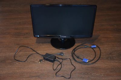 Лот: 7614100. Фото: 1. Монитор Samsung S22A100N (TFT... ЖК-мониторы