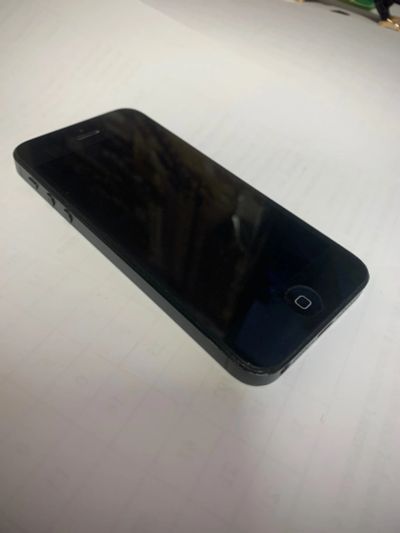 Лот: 15465052. Фото: 1. iPhone 5. Смартфоны