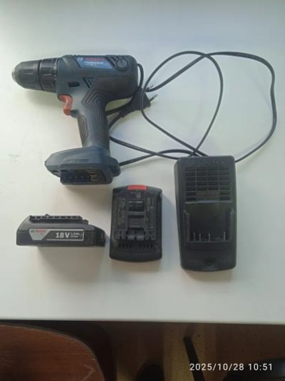 Лот: 25886625. Фото: 1. Шуруповерт BOSCH. Электроинструмент