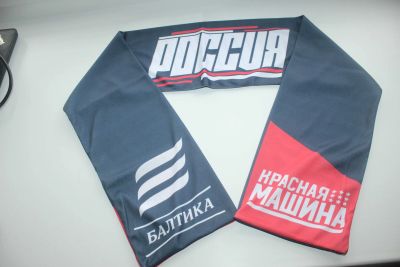 Лот: 23354686. Фото: 1. Шарф болельщика Балтика Красная... Шарфы, платки