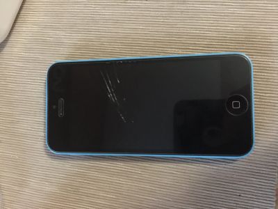 Лот: 14159354. Фото: 1. Iphone 5c 16gb. Смартфоны