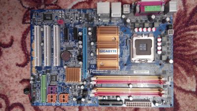 Лот: 6015441. Фото: 1. Материнская плата gigabyte GA-P35-S3... Материнские платы