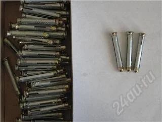 Лот: 70574. Фото: 1. Металический рамный дюбель 10х52. Крепёж