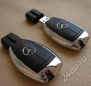 Лот: 1646624. Фото: 1. Mercedes-Benz флешка в виде ключа. Другое (периферия)