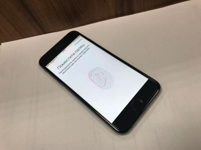 Лот: 8221692. Фото: 1. iPhone 6 64 64gb Space Gray Серый... Смартфоны