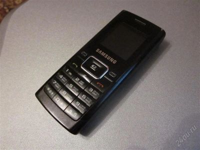 Лот: 1588981. Фото: 1. Телефон SAMSUNG. Кнопочные мобильные телефоны