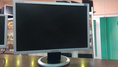 Лот: 10063112. Фото: 1. Монитор Samsung SuncMaster 940NW... ЖК-мониторы