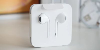 Лот: 1301787. Фото: 1. Гарнитура Apple EarPods (разъем... Красноярск
