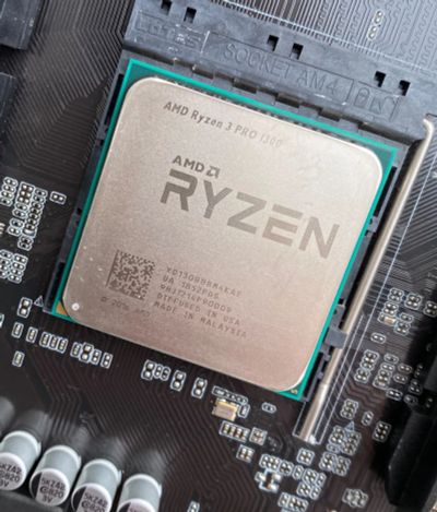 Лот: 19972575. Фото: 1. AMD Ryzen 3 PRO 1300 (4 ядра до... Процессоры