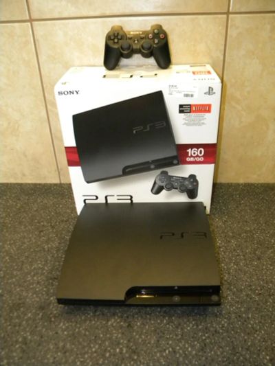 Лот: 8602887. Фото: 1. Playstation 3 160GB +2 джойстика... Консоли