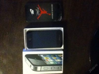 Лот: 5669026. Фото: 1. iPhone 4S на 8gb. Смартфоны