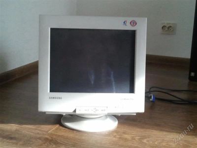 Лот: 2498672. Фото: 1. Монитор SyncMaster 757NF. ЭЛТ-мониторы