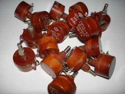 Лот: 3491152. Фото: 1. Резисторы ПП2-12 цена за 17 шт. Резисторы