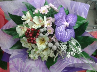 Лот: 7542575. Фото: 1. Сборный букет. Цветы на Щорса... Свежие цветы