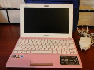 Лот: 4946145. Фото: 1. Нетбук Asus Eee PC 1025C Pinc. Ноутбуки