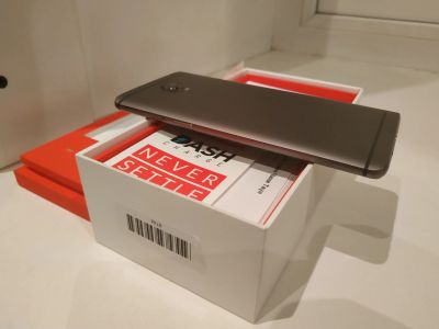 Лот: 12268821. Фото: 1. OnePlus 3T. Смартфоны