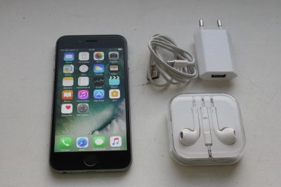 Лот: 9463743. Фото: 1. iPhone 6S 128 Gb Space Grey в... Смартфоны