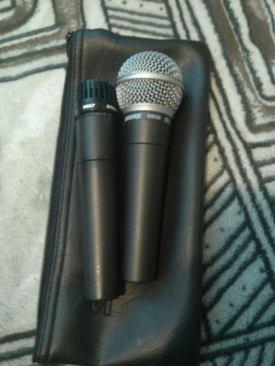 Лот: 6962883. Фото: 1. микрофоны SHURE SM58 и SHURE SM57. Студийные микрофоны, радиомикрофоны и радиосистемы