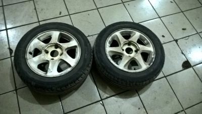 Лот: 6216154. Фото: 1. Комплект колес nissan. Шины на дисках
