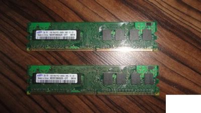 Лот: 3232945. Фото: 1. Samsung 1GB 1Rx8 PC2-6400U-666-12-ZZ. Оперативная память