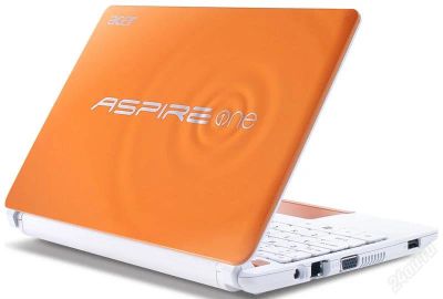 Лот: 2483448. Фото: 1. Продам нетбук Acer Aspire One... Ноутбуки