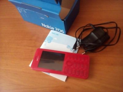 Лот: 7153965. Фото: 1. nokia 206. Кнопочные мобильные телефоны