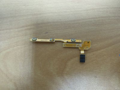 Лот: 13521688. Фото: 1. Шлейф с кнопками Samsung T210. Запчасти для планшетов