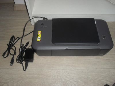 Лот: 4484296. Фото: 1. Принтер струйный HP Deskjet 1000... Струйные принтеры