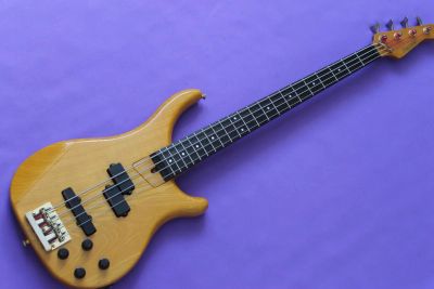 Лот: 7400963. Фото: 1. Fernandes FRB-70 Made In Japan... Гитары