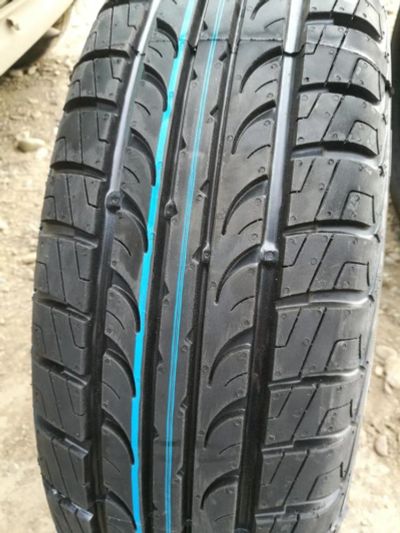Лот: 13507984. Фото: 1. Tunga zodiak 2 175/65 R14. Шины