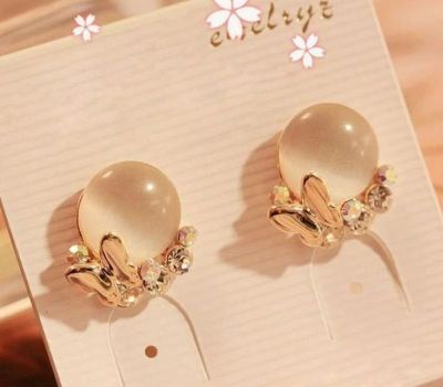 Лот: 4577493. Фото: 1. Серьги Бабочки с лунным камнем. Серьги, каффы