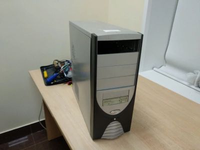 Лот: 11375374. Фото: 1. Системный блок Athlon 2800... Компьютеры в сборе