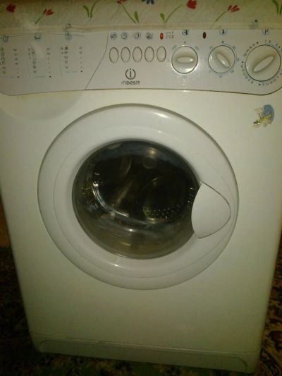 Лот: 4608970. Фото: 1. Стиралка indesit ws105tx. Стиральные машины
