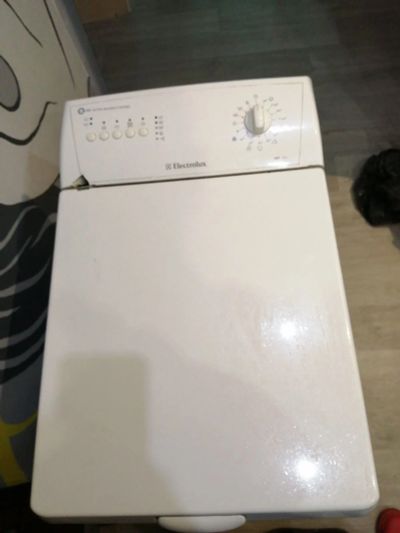 Лот: 17761641. Фото: 1. Стиральная машина electrolux ewt... Стиральные машины