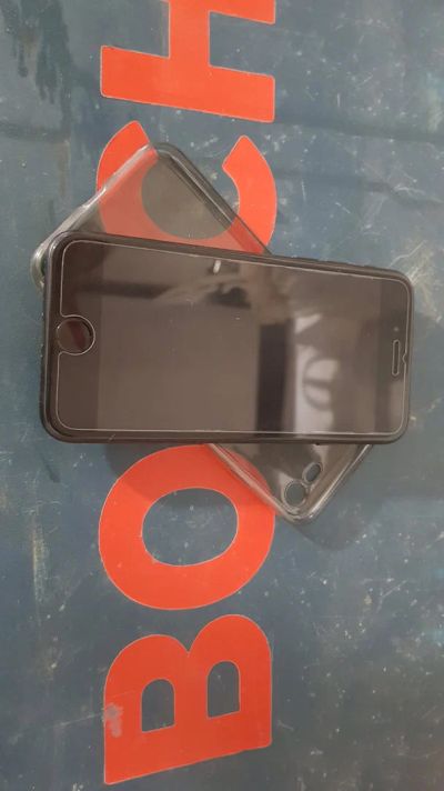 Лот: 13995878. Фото: 1. Apple iPhone 7 128gb. Смартфоны