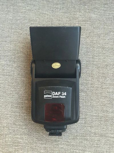 Лот: 7721579. Фото: 1. Вспышка DAF 34. Вспышки, осветители, рассеиватели