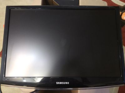 Лот: 14845031. Фото: 1. Монитор Samsung 22 16на10. ЖК-мониторы