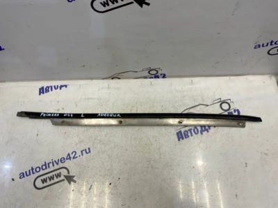 Лот: 21714918. Фото: 1. молдинг лобового стекла Nissan... Двигатель и элементы двигателя