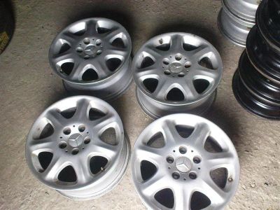Лот: 943221. Фото: 1. Оригинальные диски R16 Mercedes... Диски