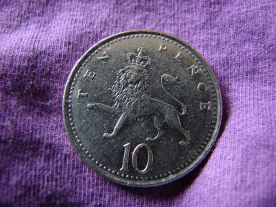 Лот: 3384712. Фото: 1. 10 пенсов 2002, Соединённое Королевство... Великобритания и острова