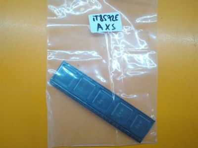 Лот: 20667689. Фото: 1. Мультиконтроллер ITE IT8572E AXS... Микроконтроллеры